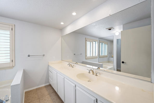 Detail Gallery Image 26 of 48 For 6124 Gitana Ave, Camarillo,  CA 93012 - 2 Beds | 2 Baths
