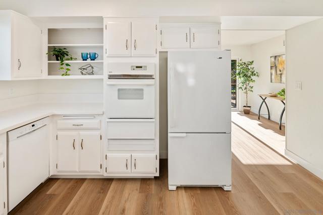 7414 Margerum, San Diego CA: https://media.crmls.org/mediaz/819cad46-cc15-4e81-889d-bf8327a601e5.jpg