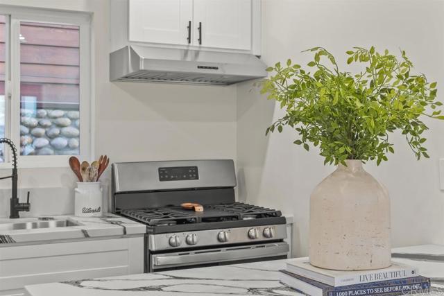 Detail Gallery Image 8 of 10 For 2030 Kearney Ave, San Diego,  CA 92113 - 1 Beds | 1 Baths