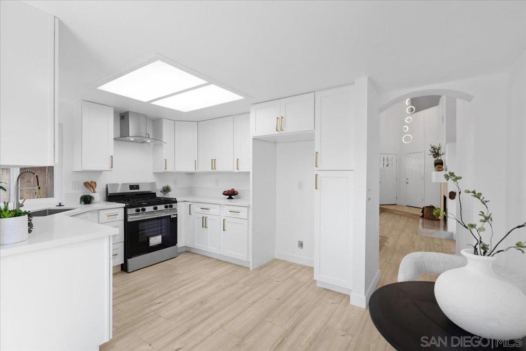 1789 Avenida Segovia - photo 18