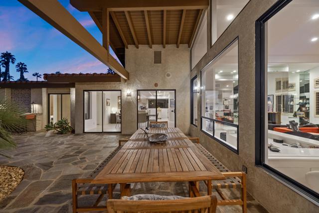 73717 Agave Lane, Palm Desert CA: https://media.crmls.org/mediaz/819e9b1f-1490-40ad-9126-2cc6b4d43a5d.jpg