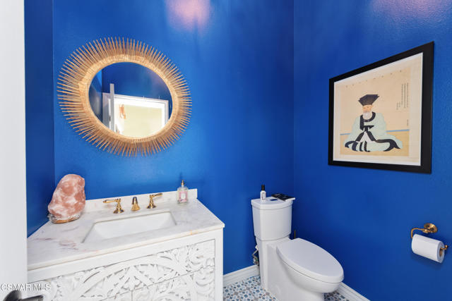 28333 Foothill Drive, Agoura Hills CA: https://media.crmls.org/mediaz/819ff073-6627-4a43-8406-3ea68f6f8bda.jpg