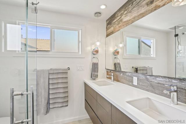 6702 Estrella Ave, San Diego CA: https://media.crmls.org/mediaz/819ff394-e31c-4b55-813a-88a021b28e94.jpg