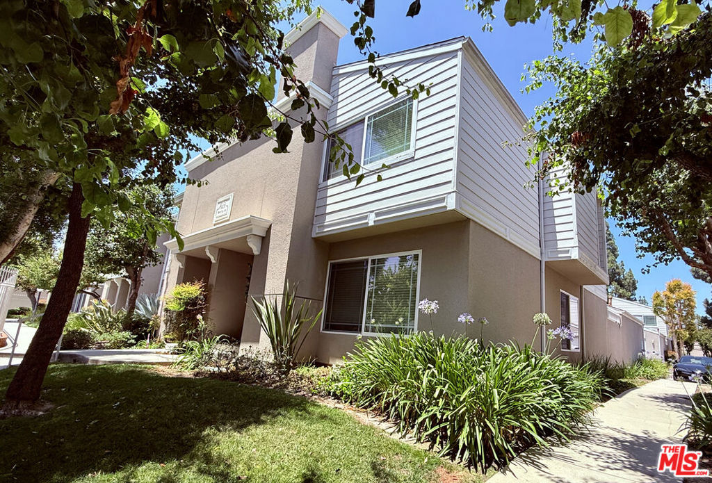 10239 White Oak Avenue #1