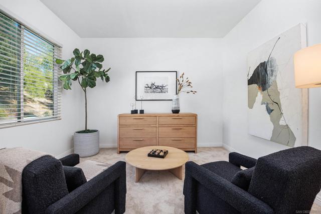 15363 Falcon Crest Ct, San Diego CA: https://media.crmls.org/mediaz/81a0f6b2-29b0-45cc-ae03-f76b48ec1184.jpg