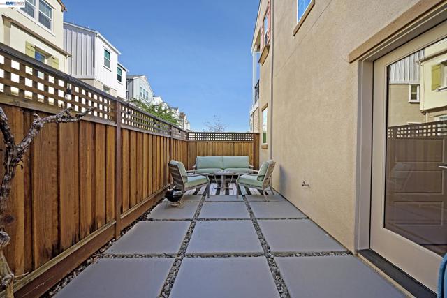 Image 33 of 41 For 7228 Carneros Ln