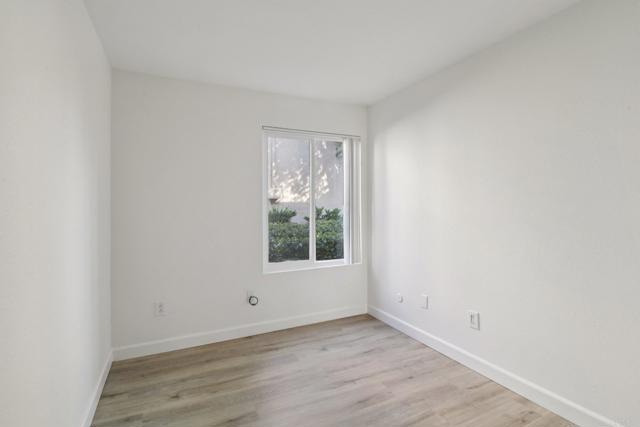 Detail Gallery Image 20 of 28 For 3454 Castle Glen Dr #114,  San Diego,  CA 92123 - 4 Beds | 2 Baths