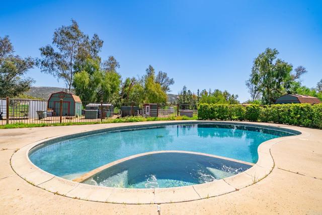 Detail Gallery Image 28 of 41 For 1023 Olive Ave, Ramona,  CA 92065 - 3 Beds | 3/1 Baths