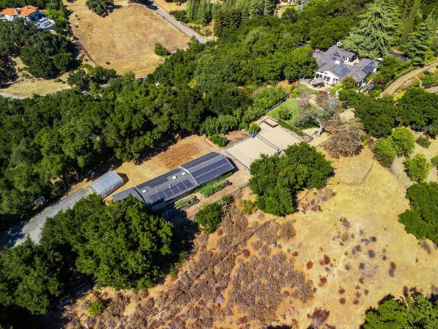 15651 Kennedy Road, Los Gatos CA: https://media.crmls.org/mediaz/81a2c401-5eae-4ba9-90e1-021c93ec619b.jpg