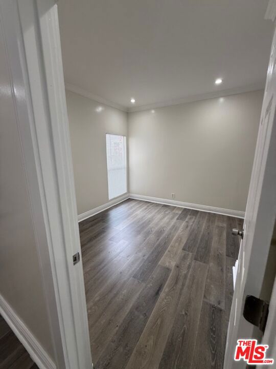 5522 Sierra Vista Avenue, Los Angeles CA: https://media.crmls.org/mediaz/81a322d2-1ed4-43b3-ba5c-58781d09dc43.jpg
