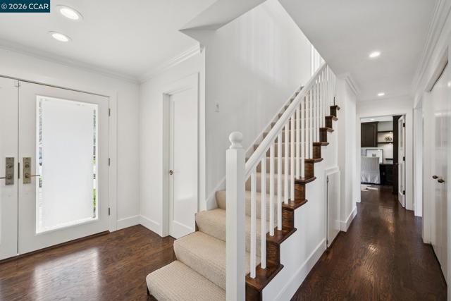 Image 23 of 38 For 342 Constance Pl