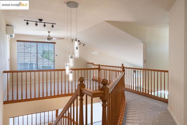 1003 Linda Vista Way, Rio Vista CA: https://media.crmls.org/mediaz/81a42d3a-418b-44ad-9f6e-9159ea96bf53.jpg