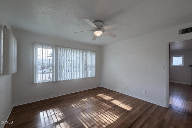 Detail Gallery Image 19 of 41 For 431 Deodar Ave, Oxnard,  CA 93030 - 3 Beds | 2 Baths