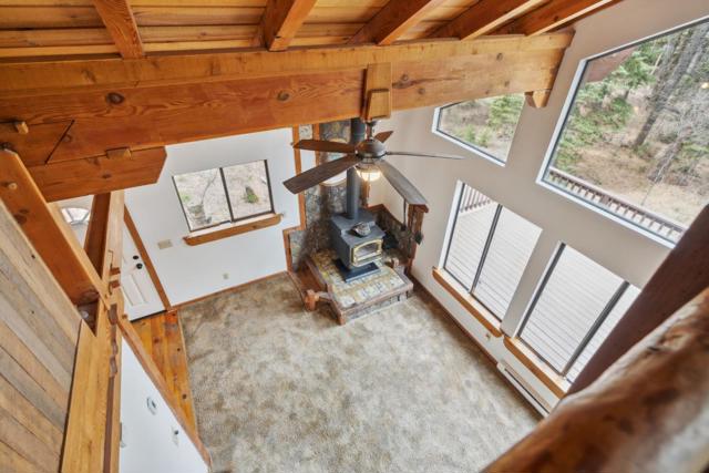 2120 Pack Trail, Mount Shasta CA: https://media.crmls.org/mediaz/81a5d9da-fbc4-483c-91c4-5f4c0aa0b305.jpg