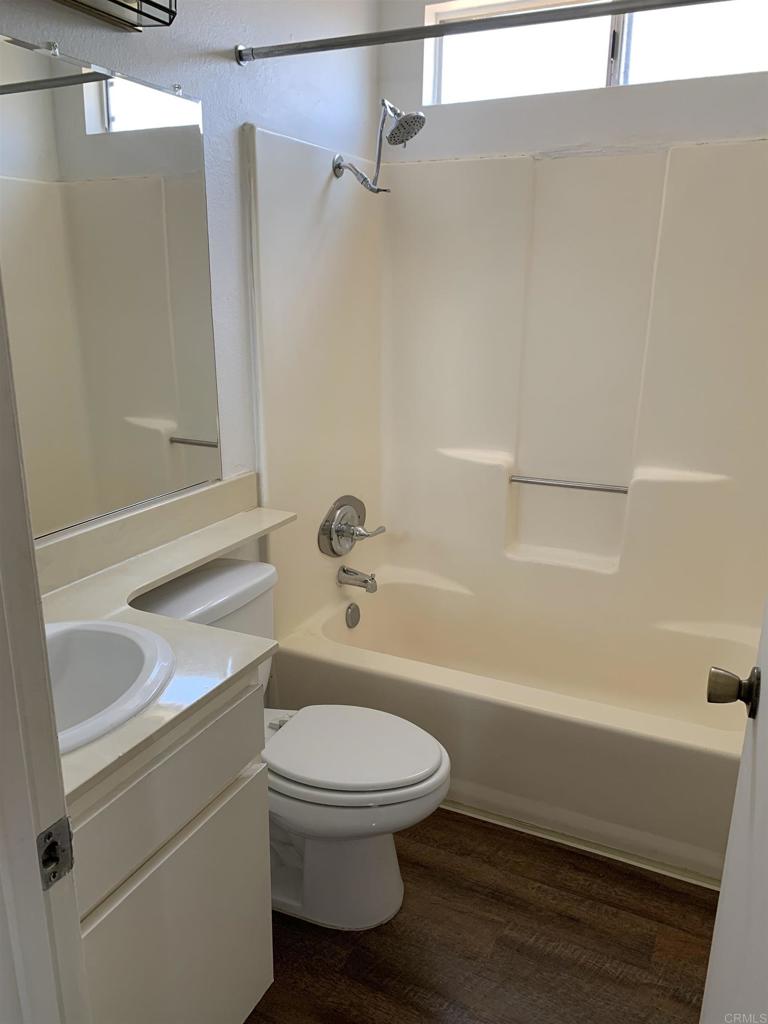 4554 Quailridge Drive - photo 6