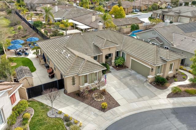 2682 Dundee Glen, Escondido CA: https://media.crmls.org/mediaz/81a64fbd-6900-4bda-8f95-fd750283bcae.jpg