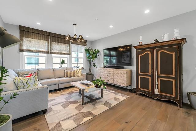 600 Thyme Way, San Ramon CA: https://media.crmls.org/mediaz/81a7adda-d026-47c9-817a-8090d5a1af8c.jpg