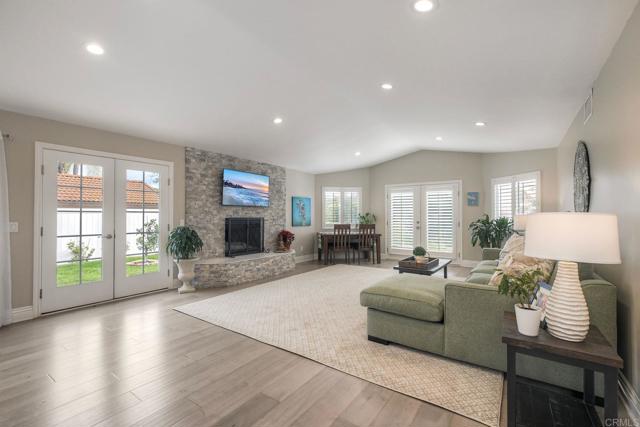 Detail Gallery Image 17 of 55 For 5413 Fairgreen Way, Bonsall,  CA 92003 - 3 Beds | 3 Baths