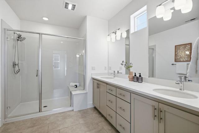 490 Trace Lane, Hayward CA: https://media.crmls.org/mediaz/81a88cd1-65a8-497a-9b33-195ef77321fe.jpg