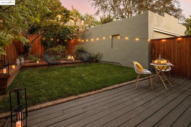 4008 Woodruff Ave, Oakland CA: https://media.crmls.org/mediaz/81a8f276-e5fc-44d1-871f-2f2019267823.jpg