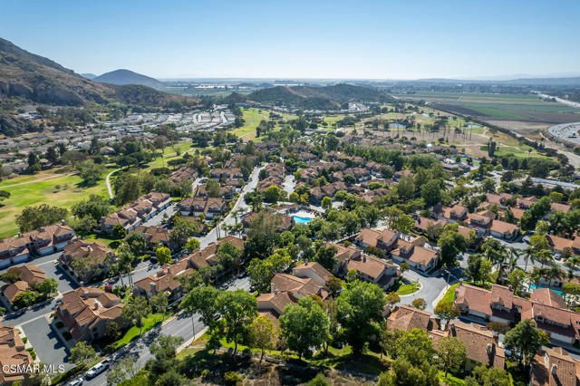 6208 Corte Antigua, Camarillo CA: https://media.crmls.org/mediaz/81aac8d0-4a52-4559-8801-a490cba42488.jpg