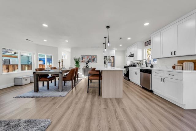 1539 E San Fernando Street, San Jose CA: https://media.crmls.org/mediaz/81ab2a15-a66a-49fb-815e-9510d2c73d7e.jpg