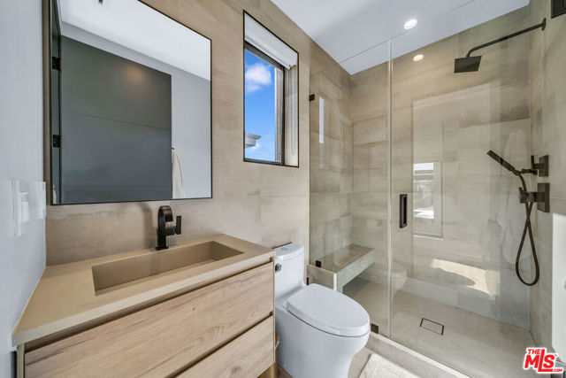 108 N Edinburgh Avenue, Los Angeles CA: https://media.crmls.org/mediaz/81ab51ed-d529-4154-9489-3b2b1f0a4d69.jpg