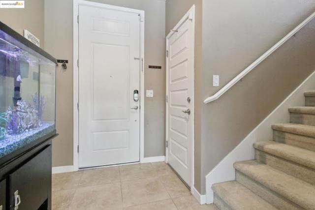 124 Clear Lake Ct, Oakley CA: https://media.crmls.org/mediaz/81abe961-db0d-4a76-9df5-36344e132e15.jpg