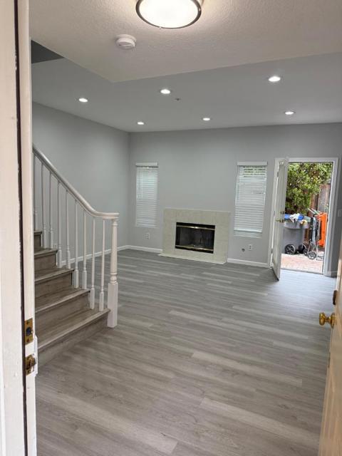 822 Shooting Star Terrace, Sunnyvale CA: https://media.crmls.org/mediaz/81ac961e-aca4-40a5-bad8-14bc7d5c171c.jpg