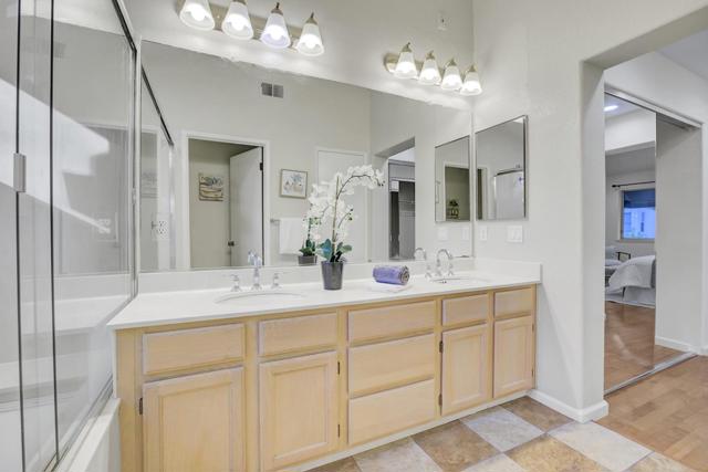 418 GALLERIA Drive, San Jose CA: https://media.crmls.org/mediaz/81acce67-f4c9-465e-9fba-77a47b8dd201.jpg