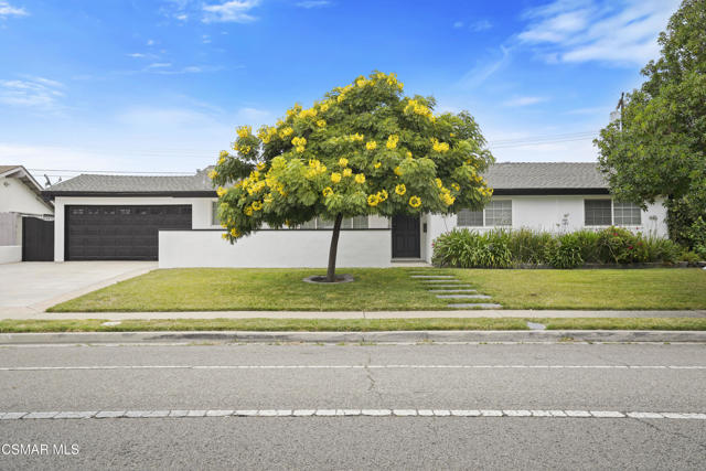 174 Wendy Drive, Thousand Oaks CA: https://media.crmls.org/mediaz/81ada118-358b-405b-9445-80eb56354988.jpg