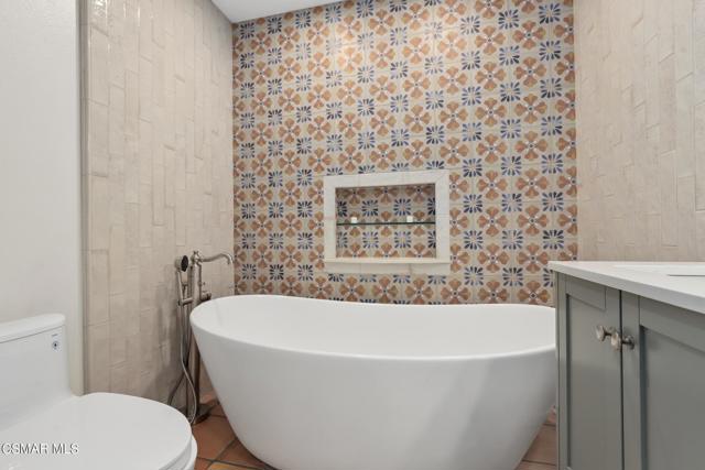 3348 Holloway Street, Newbury Park CA: https://media.crmls.org/mediaz/81aefd97-f466-482f-a9aa-c831ff3ec0e4.jpg