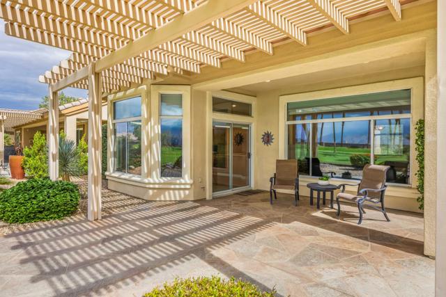 35193 Rosemont Drive, Palm Desert CA: https://media.crmls.org/mediaz/81af1f37-1f59-4f95-bc79-ea88b14f9503.jpg