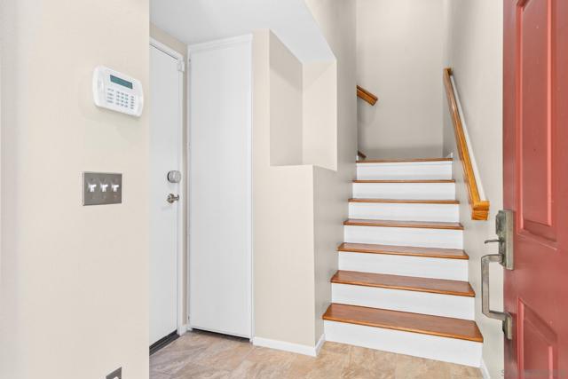 9338 Babauta Rd, San Diego CA: https://media.crmls.org/mediaz/81b10b15-f391-4dce-9807-5521934f89ef.jpg