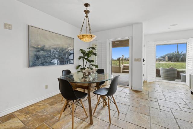 515 S Sierra Avenue, Solana Beach CA: https://media.crmls.org/mediaz/81b254db-b8fb-4afc-8880-de946da01d9d.jpg