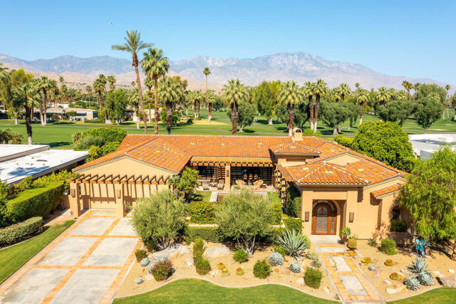 37551 Thompson Road, Rancho Mirage CA: https://media.crmls.org/mediaz/81b29b5e-22a4-4e68-a255-c2663944617f.jpg