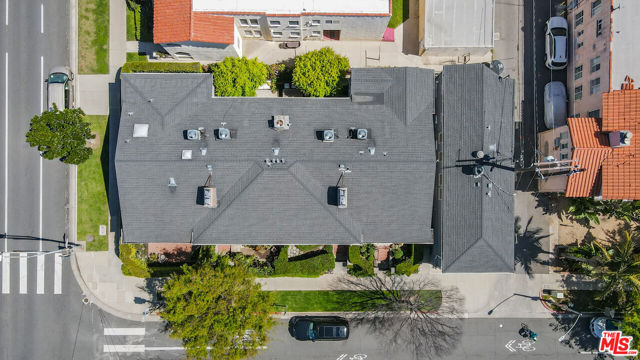 9660 W Olympic Boulevard, Beverly Hills CA: https://media.crmls.org/mediaz/81b3bfde-ce76-466e-b372-bd49c001251c.jpg