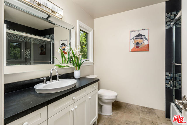 204 Bell Canyon Road, Bell Canyon CA: https://media.crmls.org/mediaz/81b4ab55-c390-4f0d-9dc9-f91f24e203d3.jpg