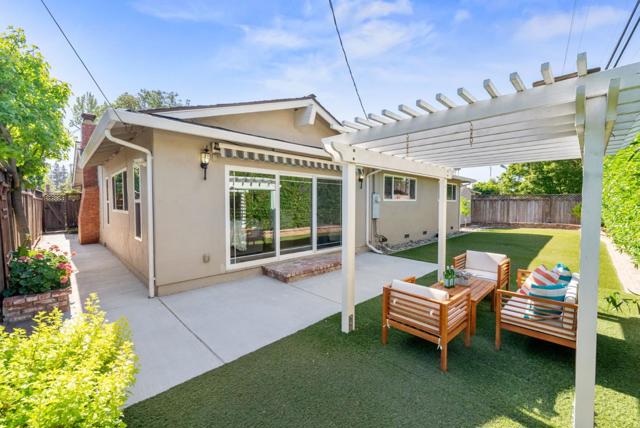 2566 Aragon Way, San Jose CA: https://media.crmls.org/mediaz/81b4f4fa-bc3d-4e03-a7cb-2d497a92ee8d.jpg