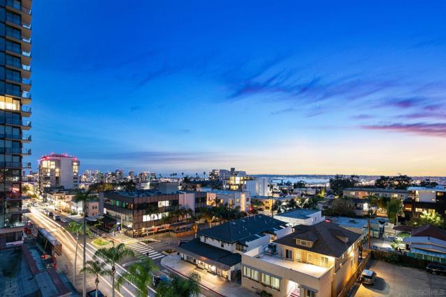 2855 5th Ave, San Diego CA: https://media.crmls.org/mediaz/81b548e9-5d3e-46a3-ab31-969ce808b096.jpg