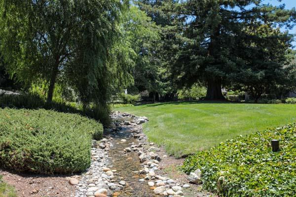 23 Bay Tree Lane, Los Altos CA: https://media.crmls.org/mediaz/81b6f193-3359-4007-8955-0a7734c23a52.jpg