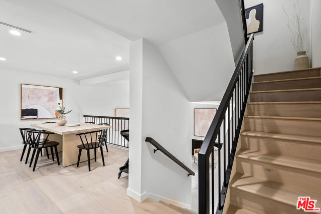 4715 La Villa Marina, Marina del Rey CA: https://media.crmls.org/mediaz/81b7ae96-96c5-4672-8d1e-0667dc08e9fa.jpg