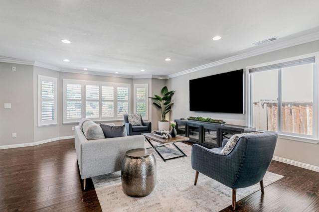 5562 Starcrest Drive, San Jose CA: https://media.crmls.org/mediaz/81b7c633-890a-4a93-bda9-bf3725bb7f71.jpg