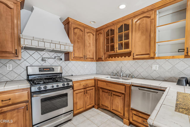 4934 Alta Colina Road, Camarillo CA: https://media.crmls.org/mediaz/81b882ae-faa7-4b79-8cd0-320b83562165.jpg