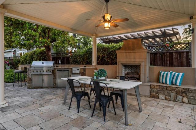 20433 Walnut Avenue, Saratoga CA: https://media.crmls.org/mediaz/81bb14fb-4630-4a10-baf7-82219ad9a4d4.jpg