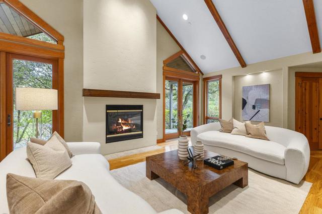 14205 Shannon Road, Los Gatos CA: https://media.crmls.org/mediaz/81bb69d9-dcbc-4e4d-903e-c2e0f7e1318b.jpg