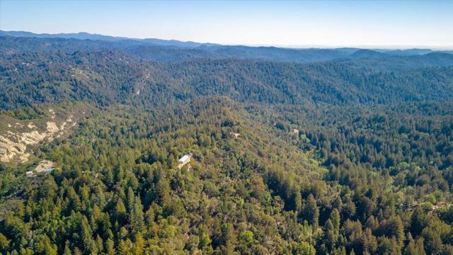0 Whalebone Gulch, Boulder Creek CA: https://media.crmls.org/mediaz/81bc0796-f3f3-4859-8de4-75e6f758ec3a.jpg