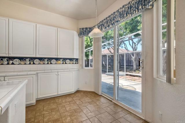 Detail Gallery Image 20 of 34 For 1789 Clydesdale Ct, Oceanside,  CA 92057 - 3 Beds | 2 Baths