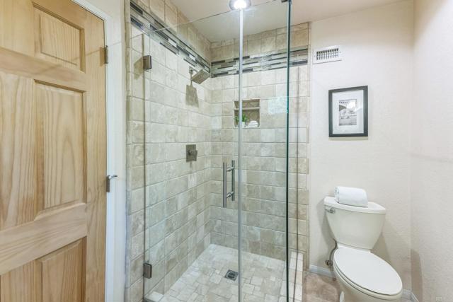 Image 13 of 20 For 8420 Ennis Street