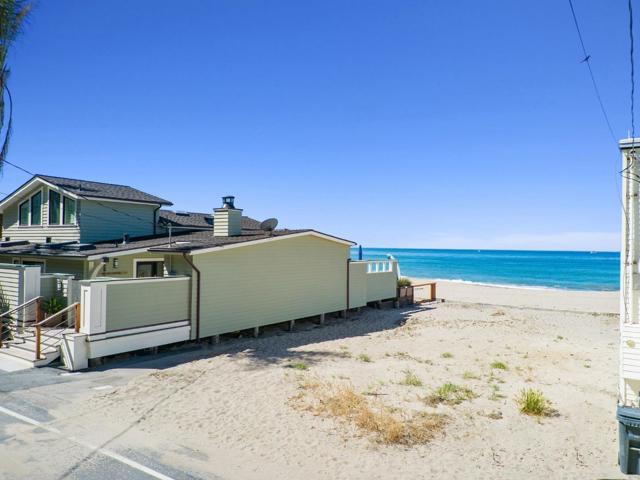 535 Beach Drive, Aptos CA: https://media.crmls.org/mediaz/81be4cc2-98b4-4af6-89ee-5f7315c28808.jpg